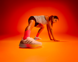 Ultraboost 5: nueva zapatilla adidas con tecnología que permite mayor retorno de energía en la carrera diaria